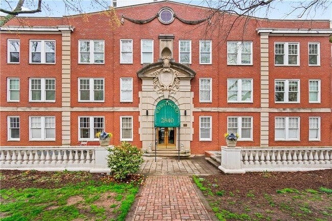 Photo - 2840 Peachtree Rd NW Apartment