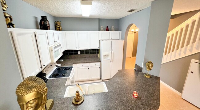 Building Photo - 4584 Palmbrooke Cir