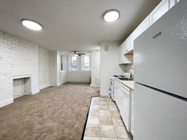 Foto del edificio - 1410 Swann St NW