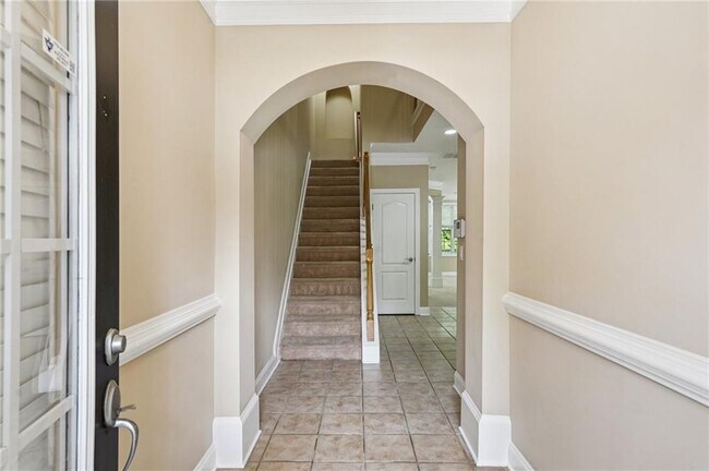 Building Photo - 2548 Gadsen Walk NW