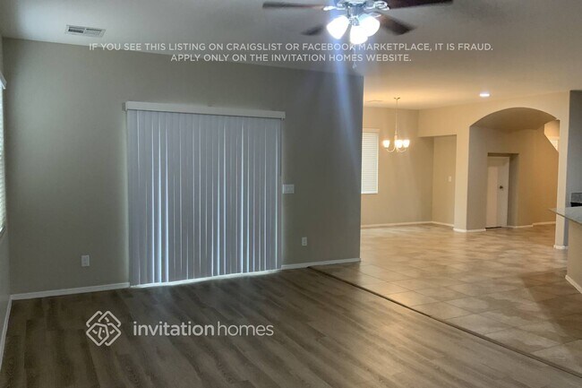 Foto del edificio - 1290 E Palomino Way