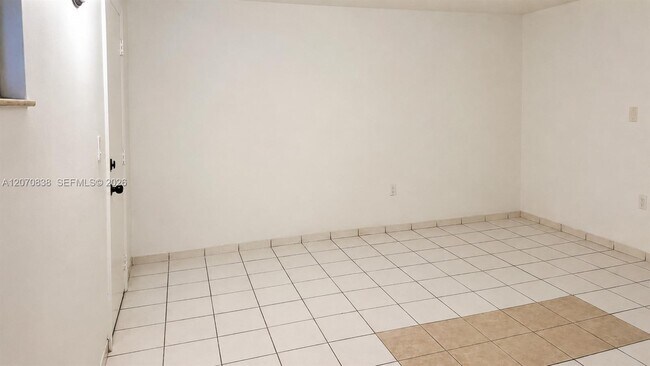 Foto del edificio - 777 SW 9th Ave