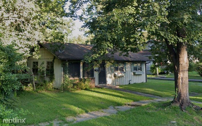 Primary Photo - 2 br, 1 bath House - 206 S Long St