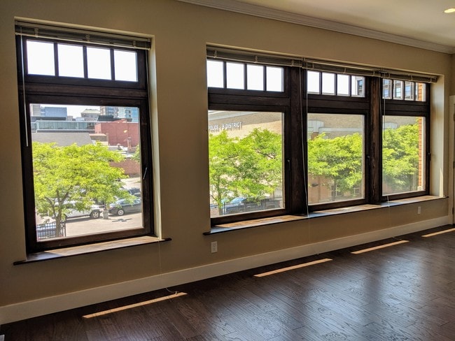 Living Room - 12 E Tupper St