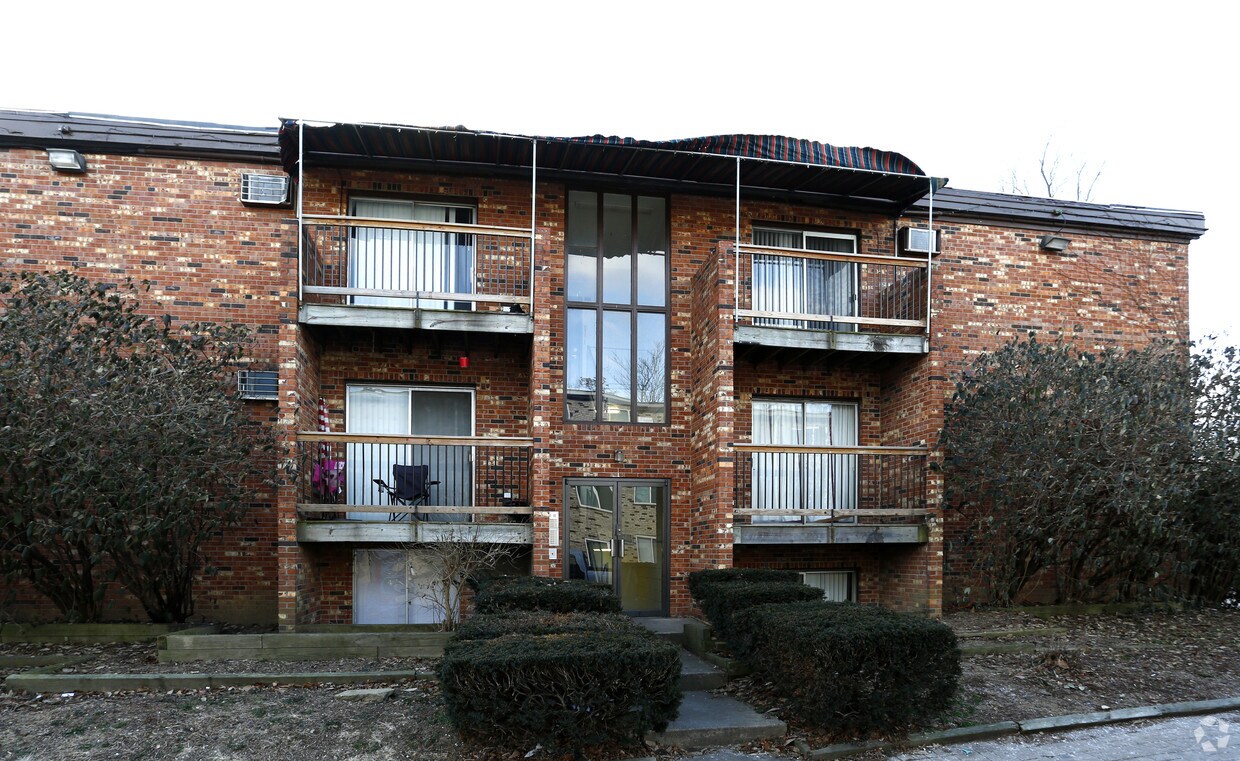 Roxbury Apartments Apartments in Cincinnati, OH