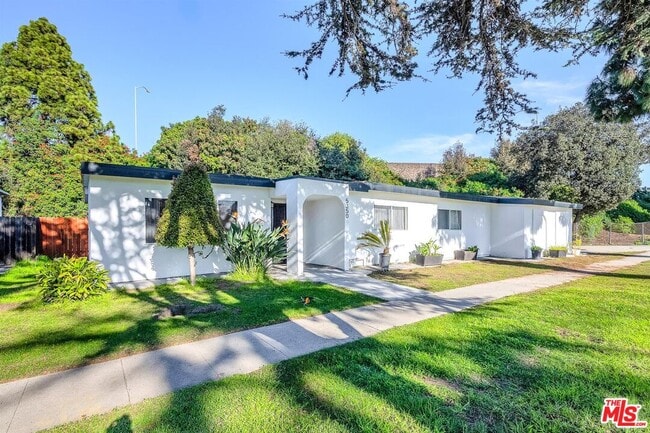 Foto del edificio - 5350 S Slauson Ave