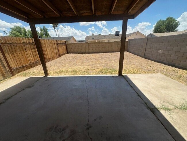 Building Photo - Single-Level 2 Bedroom/2 Bath Twin Home wi...