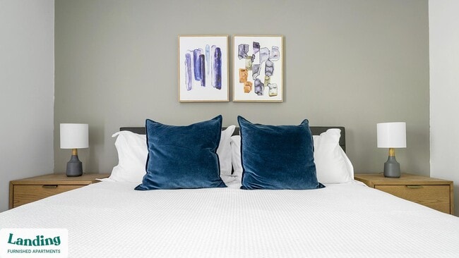 Building Photo - 2030 Northcliffe Dr