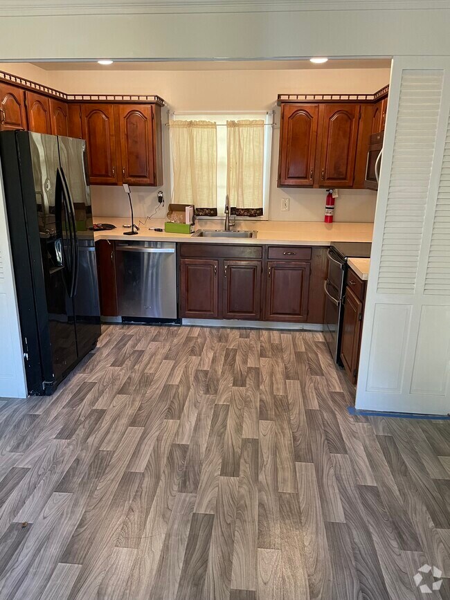 Garfield Park East Apartments under 3,000 Willingboro, NJ 5