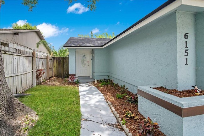 Building Photo - 6151 Sandcrest Cir