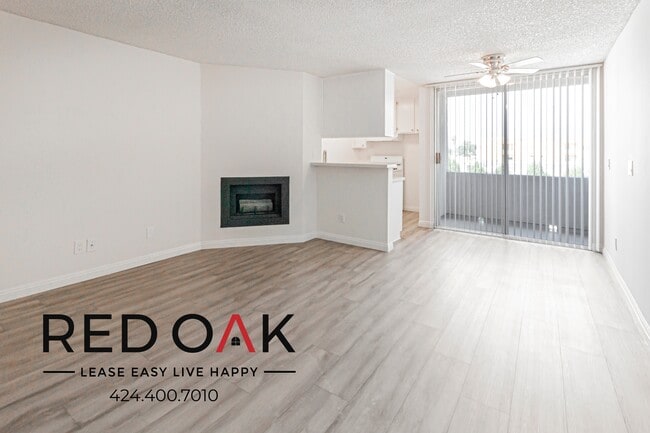 Building Photo - 8309 Cedros Ave