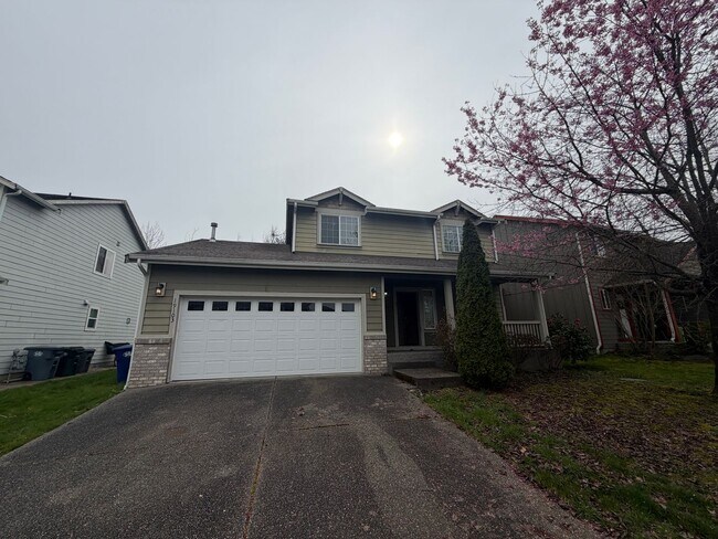 Foto del edificio - Beautiful 3 bedroom in Spanaway WA - Apply Today!