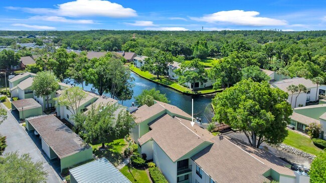 Building Photo - 4114 Pinelake Ln