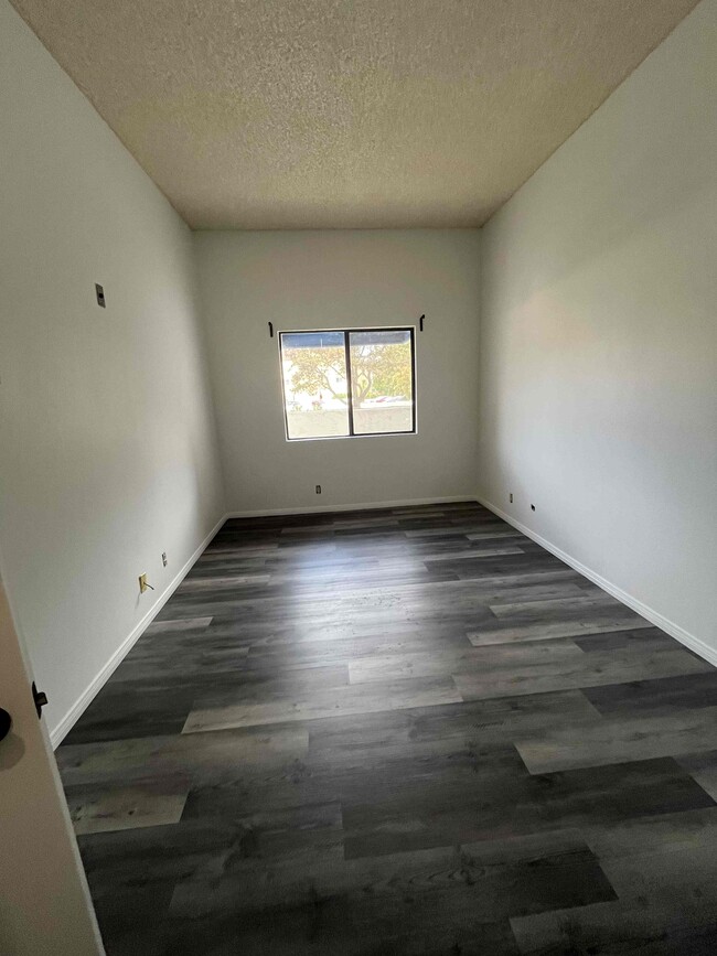 Bedroom 1 is very large with walk in closet and attached bath - 8310 Regents Rd