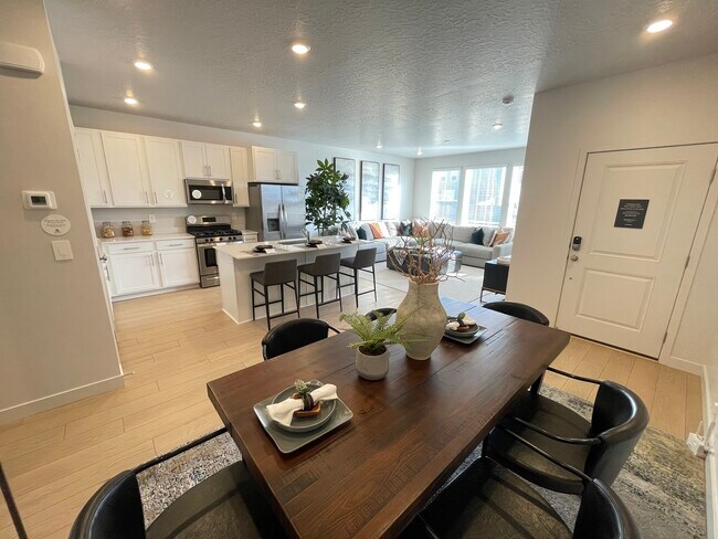 Foto del edificio - 10044 N Dorado Way