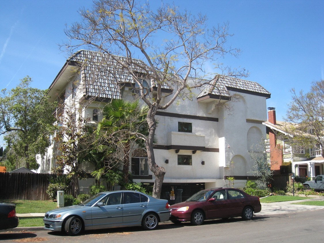 Foto del edificio - Canyonside