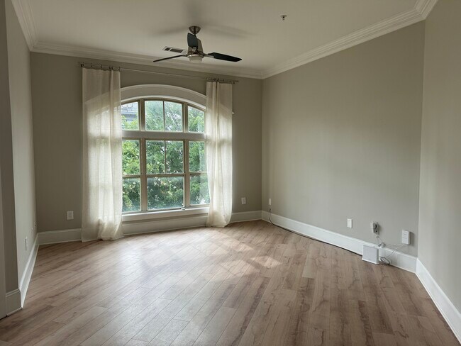 Living Room - 625 Piedmont Ave NE