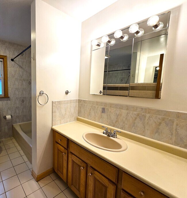 Foto del edificio - 9 Kitchell Pl