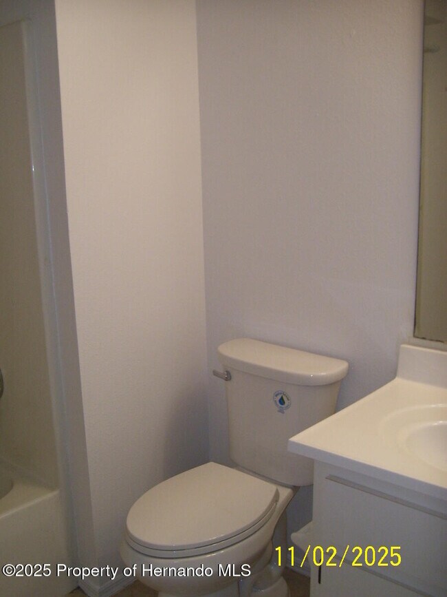 Foto del edificio - 2799 Landover Blvd