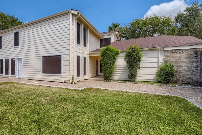 12110 Meadow Valley Ln, Meadows Place, TX 77477 House Rental in