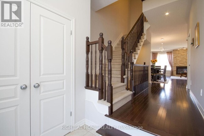 Photo du bâtiment - 908 Fletcher Cir