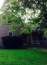 Building Photo - 1043 College Ln