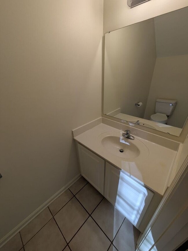 Photo - 2BD/2.5BA Unit at Water Oaks in Hickory Townhome