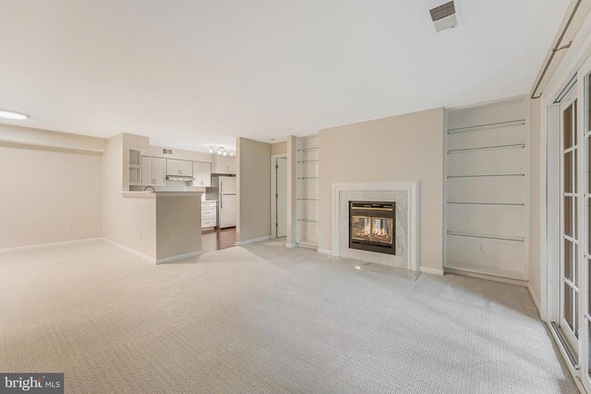 Building Photo - 11709 Karbon Hill Ct