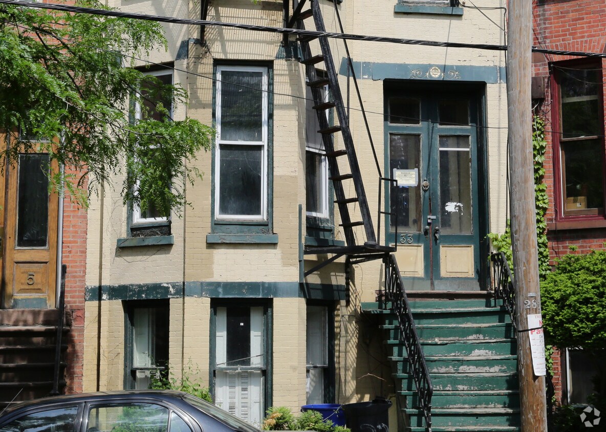 33 S Lake Ave, Albany, NY 12203 Apartments in Albany, NY