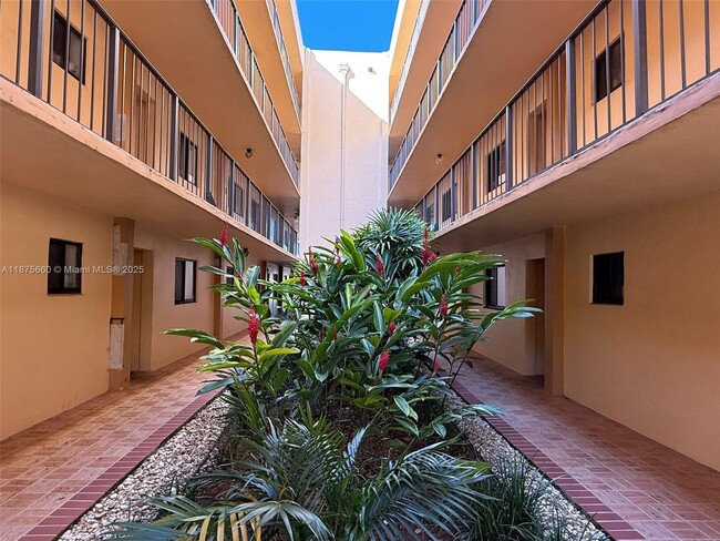Foto del edificio - 8420 SW 133rd Avenue Rd