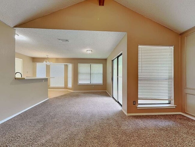 Building Photo - 2127 Chapel Downs Dr