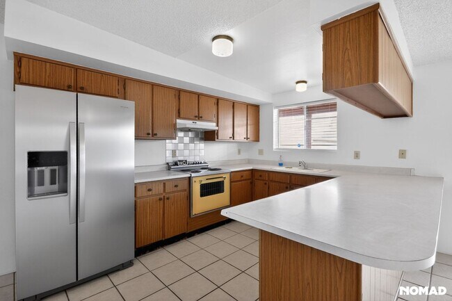 Foto del edificio - 938 N Larry Pl