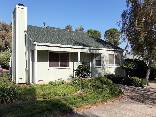 Front of unit - 211 Marina Dr N