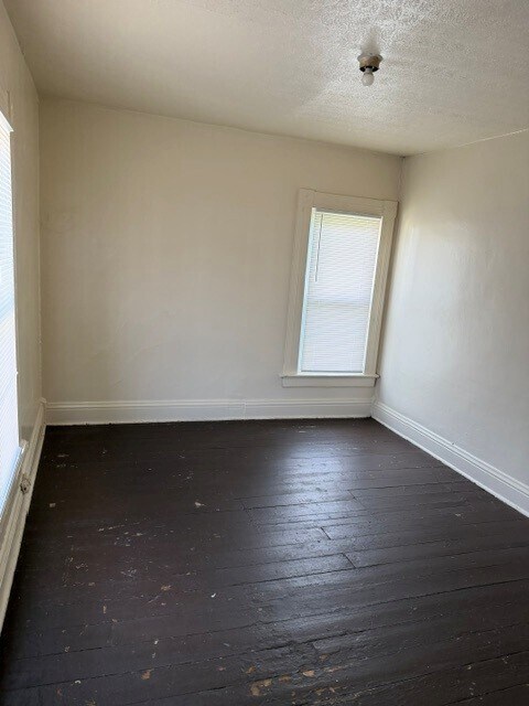 Foto del edificio - 1502 Mound St