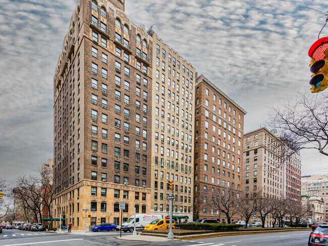 Foto del edificio - 944 Park Ave