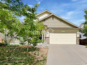 Building Photo - 11260 Jamaica St