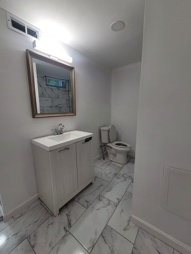 Photo - 2346 Main St (Universal, PA)