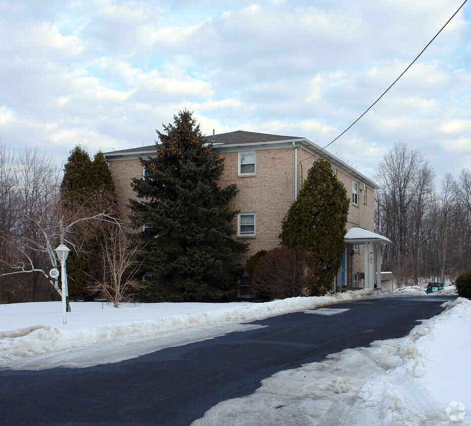 Primary Photo - 60 Washington Blvd