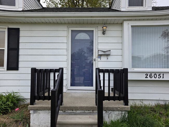 Foto del edificio - 26051 Alger St