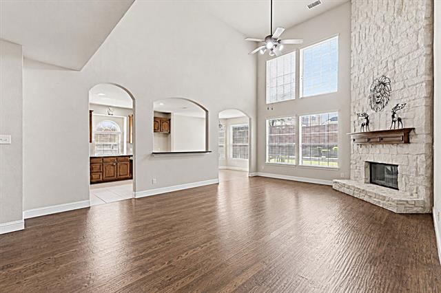 Foto del edificio - 357 Spring Meadow Dr