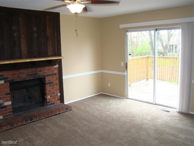 Building Photo - 4 br, 2.5 bath House - 4045 Hounds Hill Dr