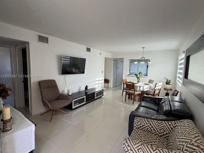 Foto del edificio - 7265 NW 173rd Dr