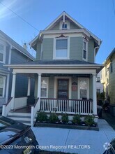 Building Photo - 66 Embury Ave