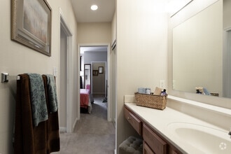 1BR,1BA,-727SF The Kestrel - Falcon Creek