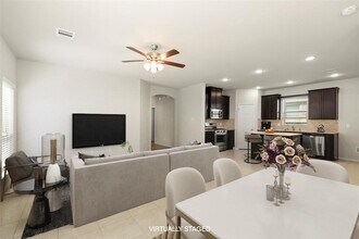 Building Photo - 1333 Red Hills Dr Building Photo - 1333 Red Hills Dr