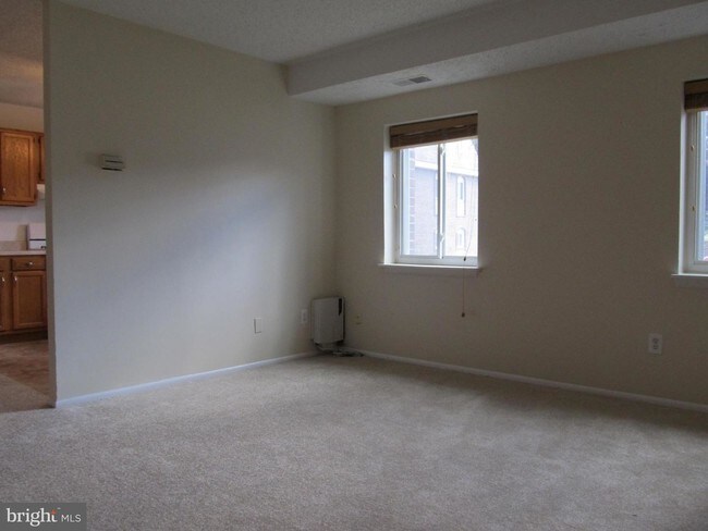 Building Photo - 11905 Tarragon Rd