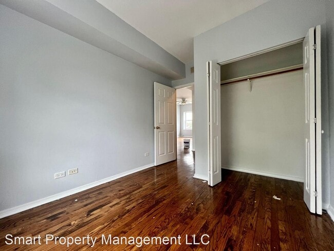 Building Photo - 2 br, 1 bath House - 4107 W. Iowa St. Unit 1