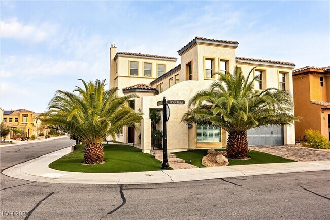 Foto del edificio - 1070 Via St Andrea Pl