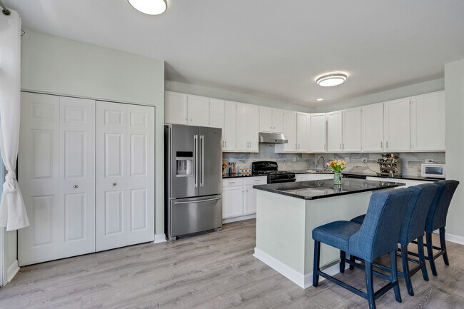 Foto del edificio - 1272 Georgetown Way