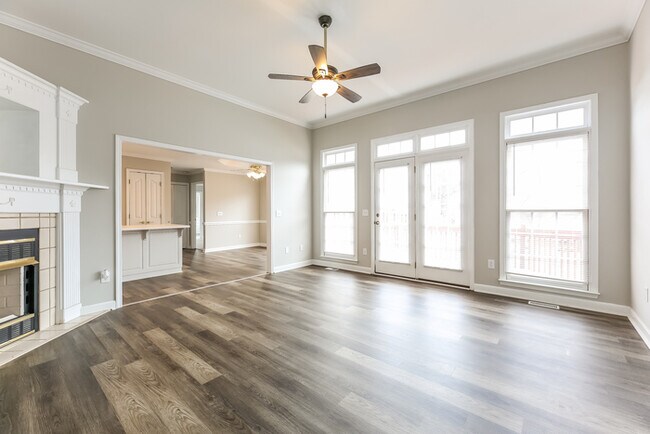 Building Photo - 2 Capstone Ct